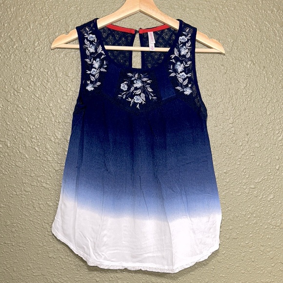 Xhilaration Tops - XHILARATION Women’s Boho Style Ombré Tank